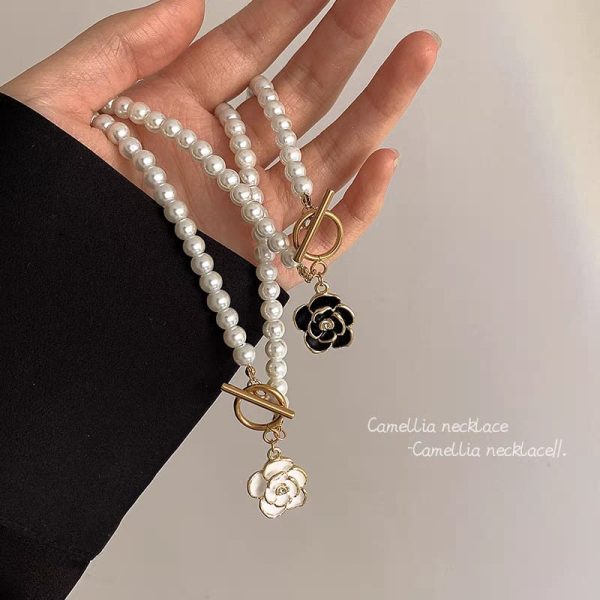 Elegant Korean Camellia Pendant Luxury Pearl For Girls.